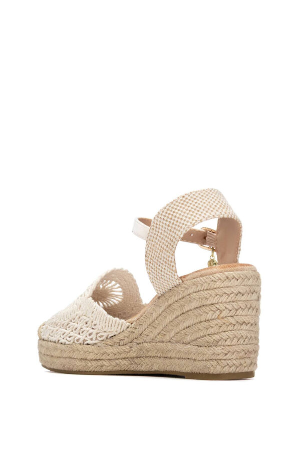 XTI Alpargata con cu&ntilde;a yute beige
