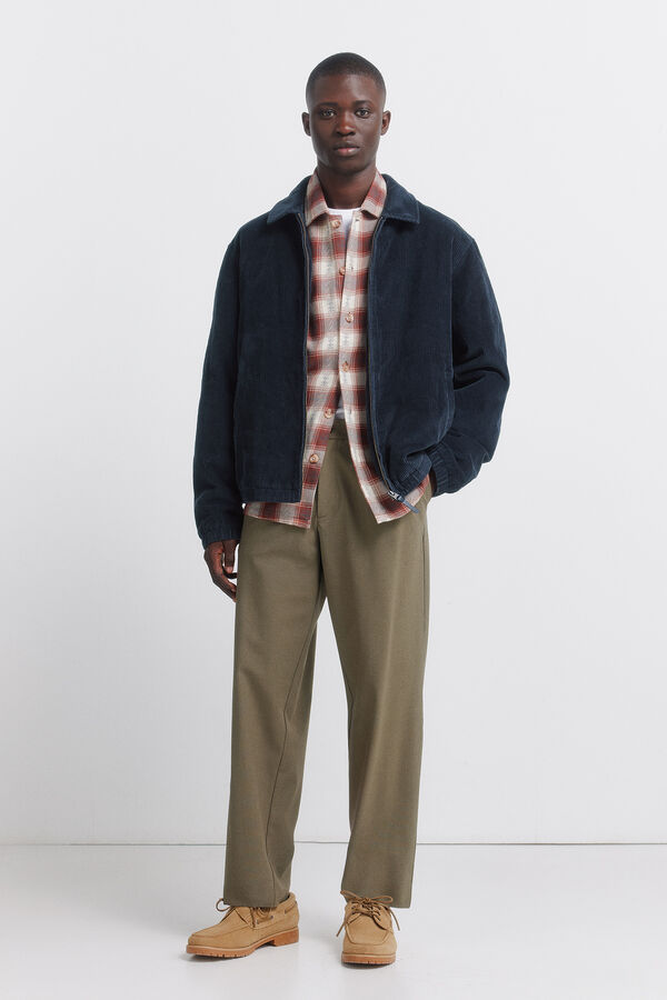 Springfield Pantal&oacute;n comfort pliegues relaxed fit kaki