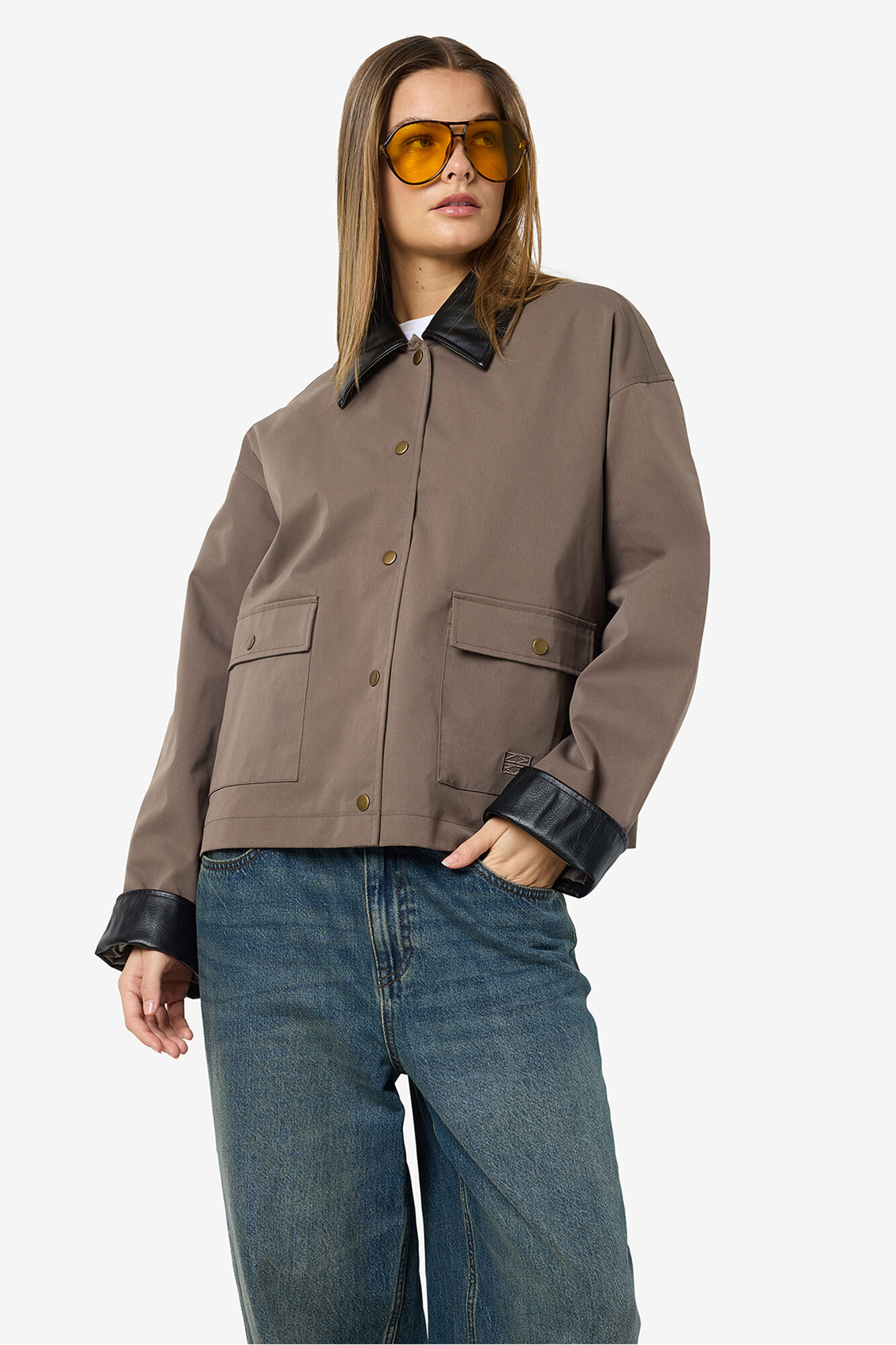 Noisy May Jaqueta com contraste leve