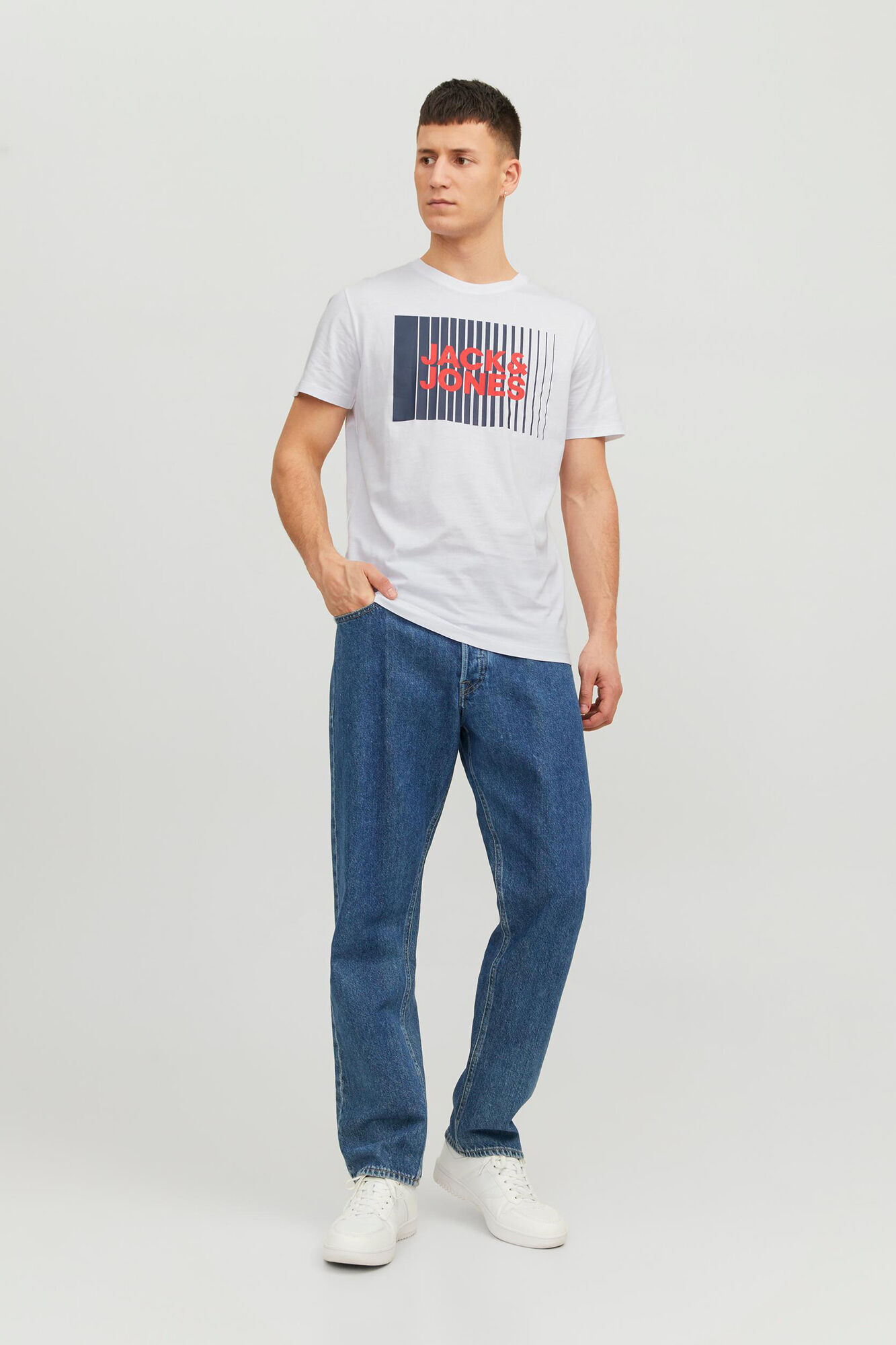Jack & Jones T-shirt padr&atilde;o fit