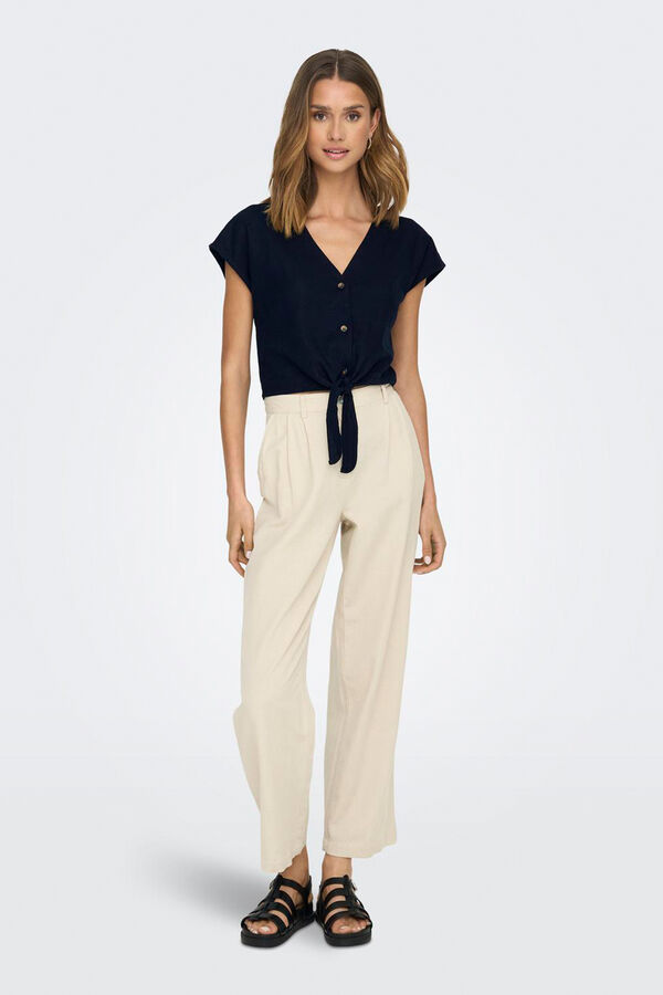 JDY Camisa manga corta nudo gris