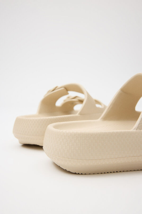 Inside Chinelo 2 fivelas plataforma C cru