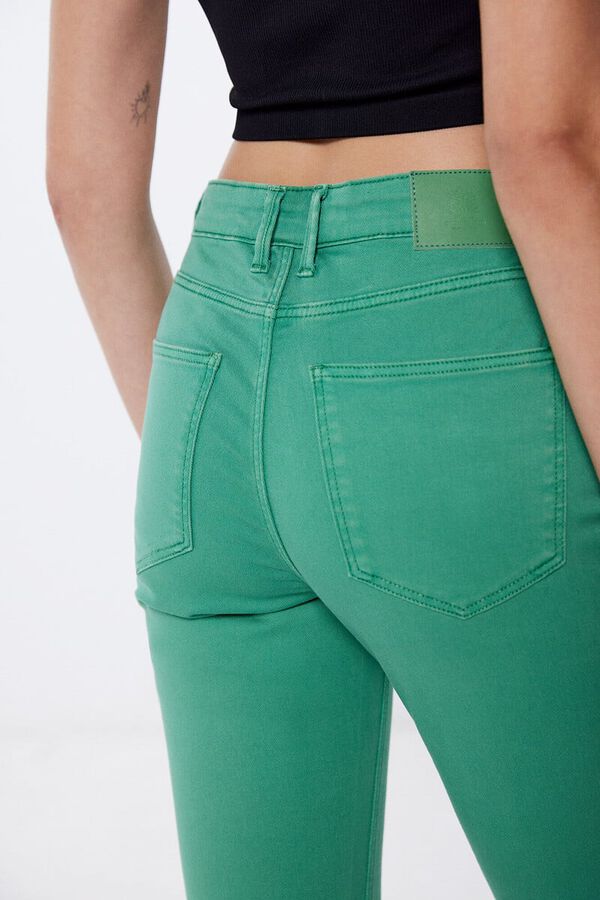 Springfield Jeans Slim Cropped Color verde