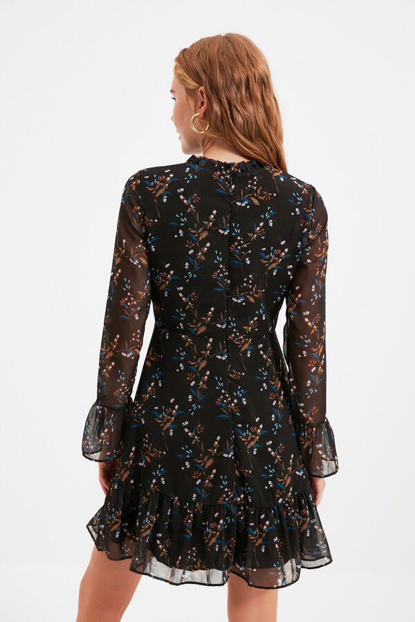 Trendyol Vestido corto de cuello alto negro