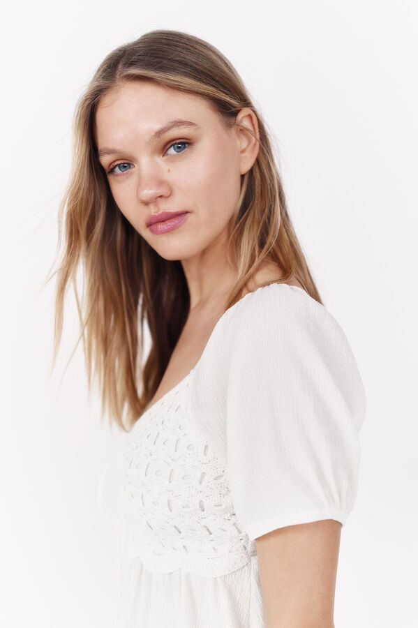 La Vecina Rubia Vestido corto "IBIZA" detalle crochet - La Vecina Rubia blanco