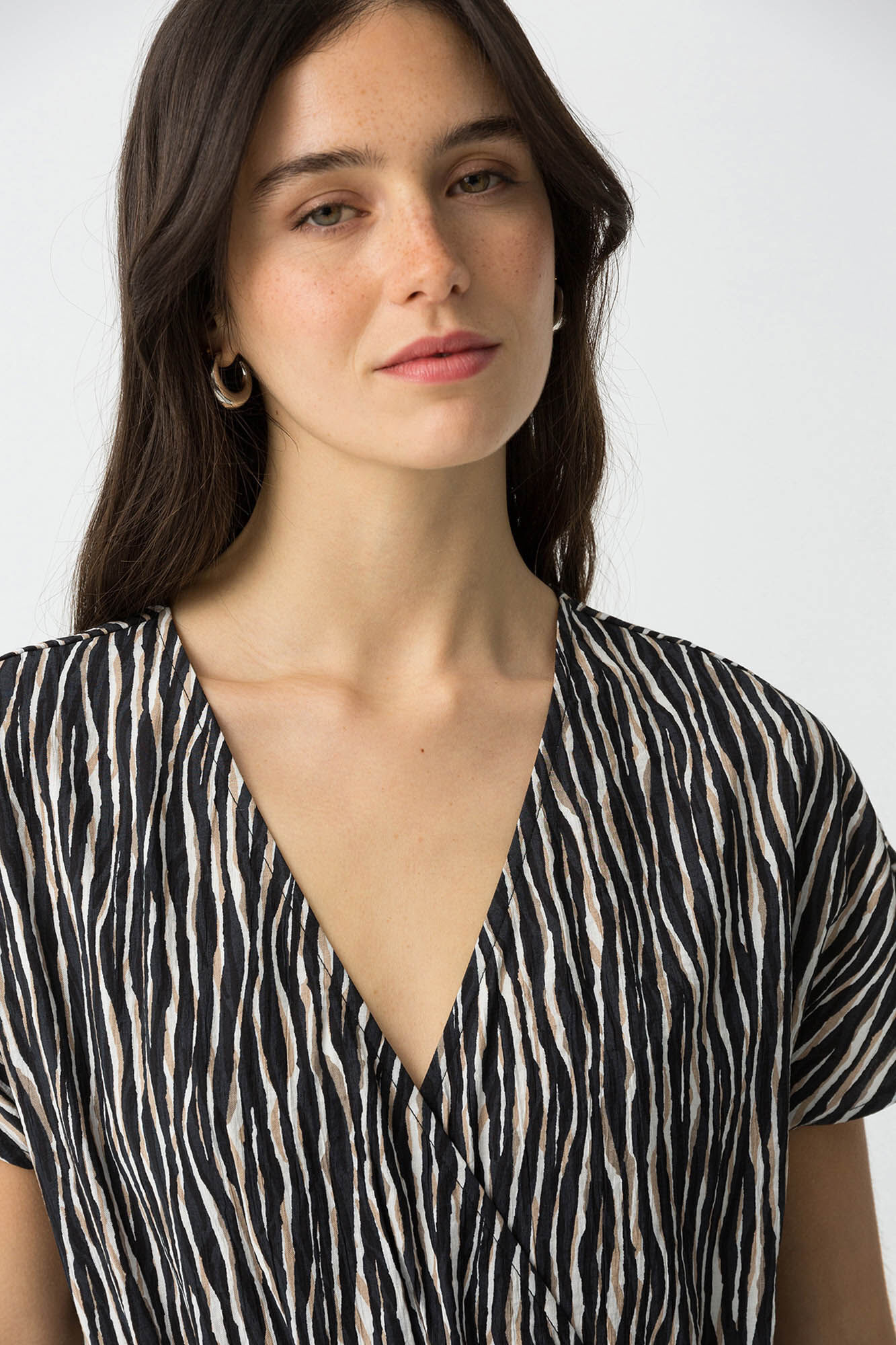 Tiffosi Mono estampado con cintur&oacute;n