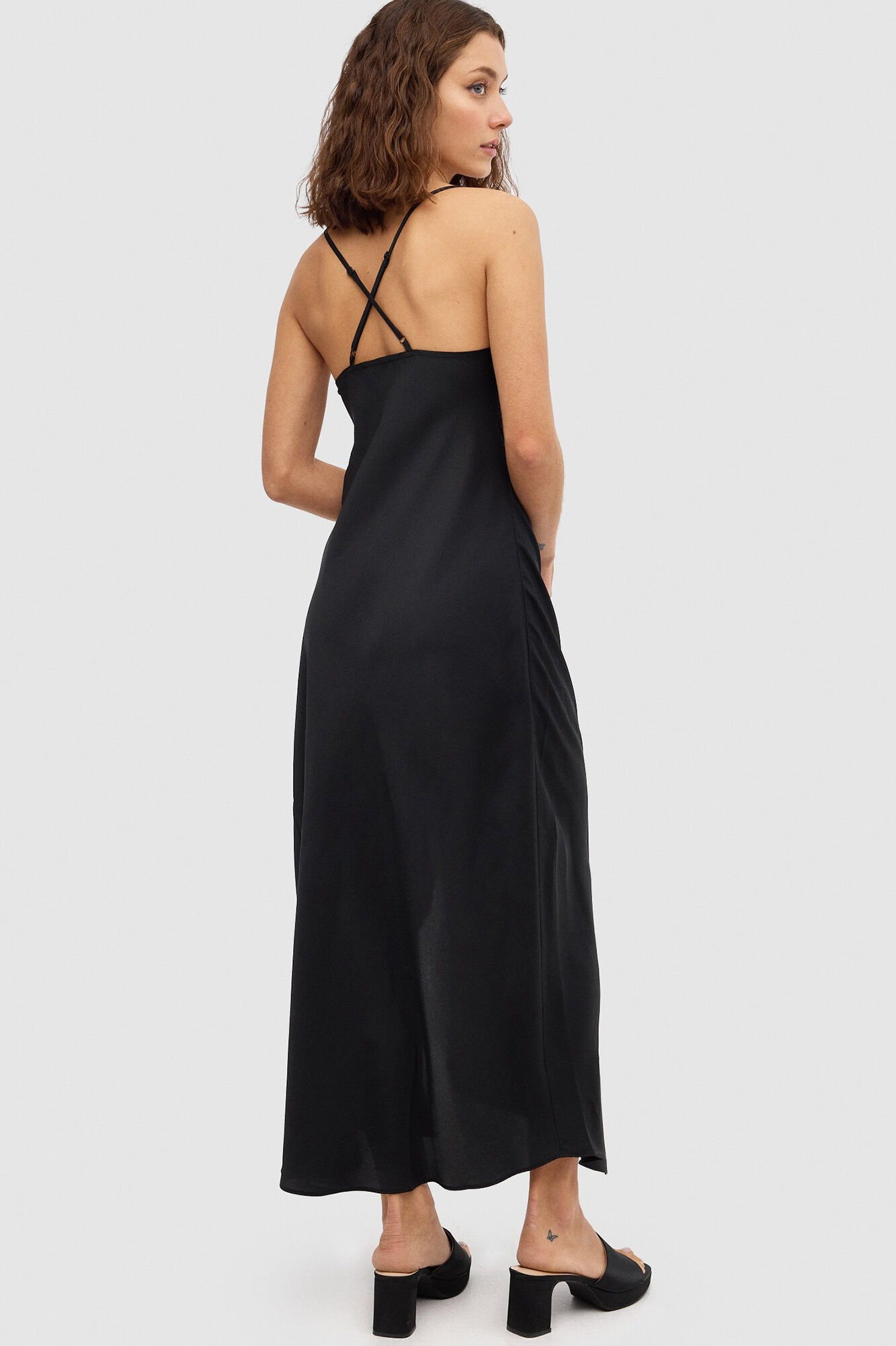 Inside Vestido Midi Lencero Botones