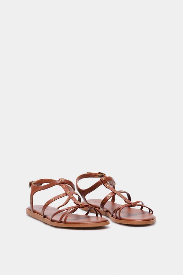 Springfield Sandalia Tiras Tachas estampado