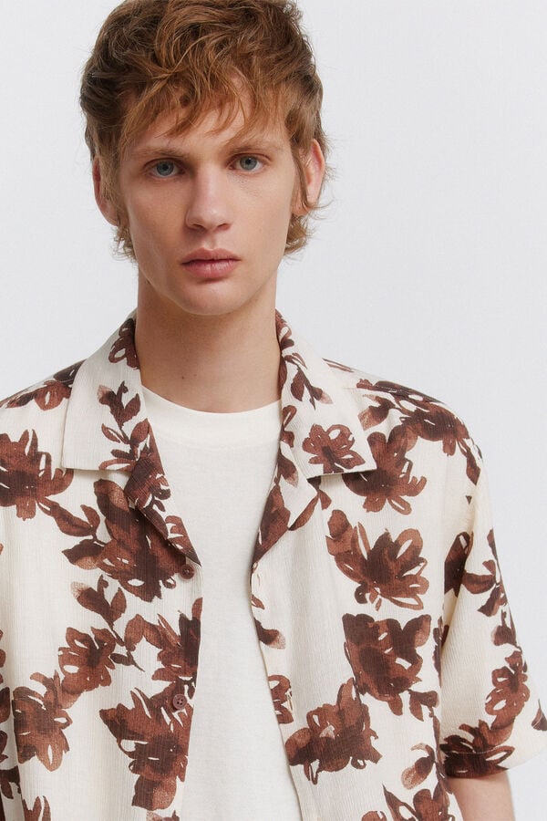 Springfield Camisa de manga curta em viscose e nylon estampada bege