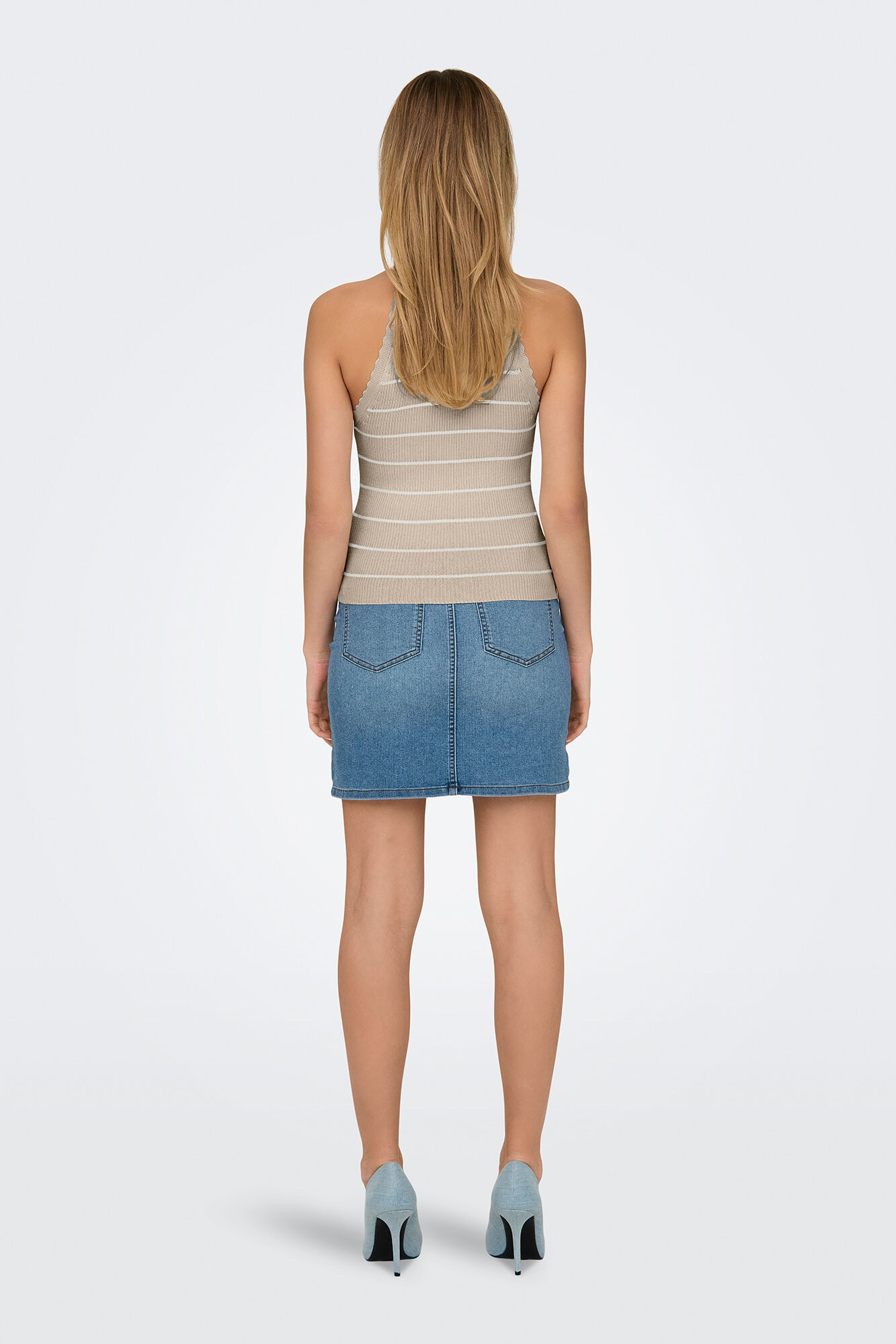 Only Camiseta ajustada tirantes