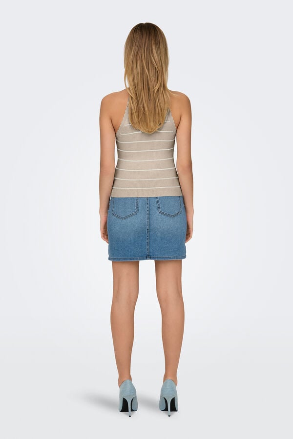 Only Camiseta ajustada tirantes gris