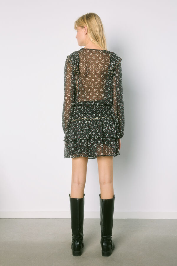 High Spirits Saia Daring preto