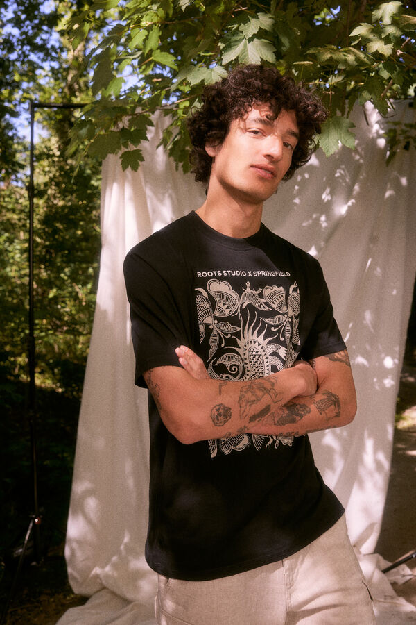 Springfield Camiseta estampado delantero "Roots Studio" negro