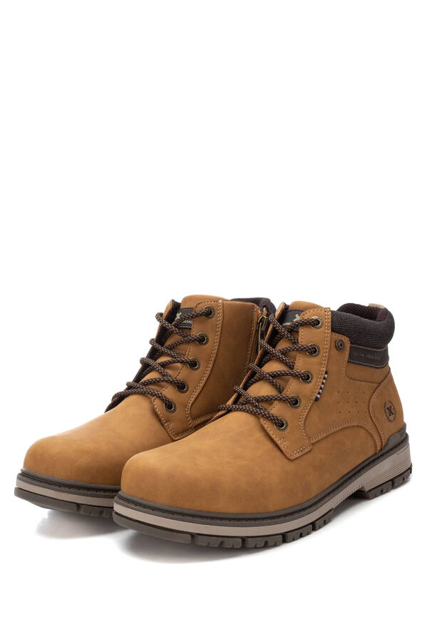 XTI Botin caballero monta&ntilde;a casual cordones y cremallera tostado