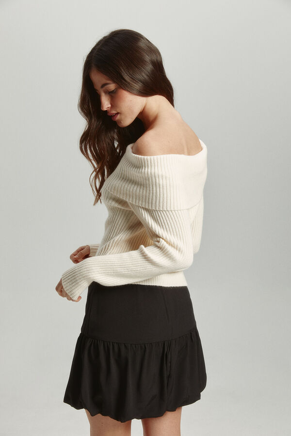 Only Jersey cuello barco vuelto gris