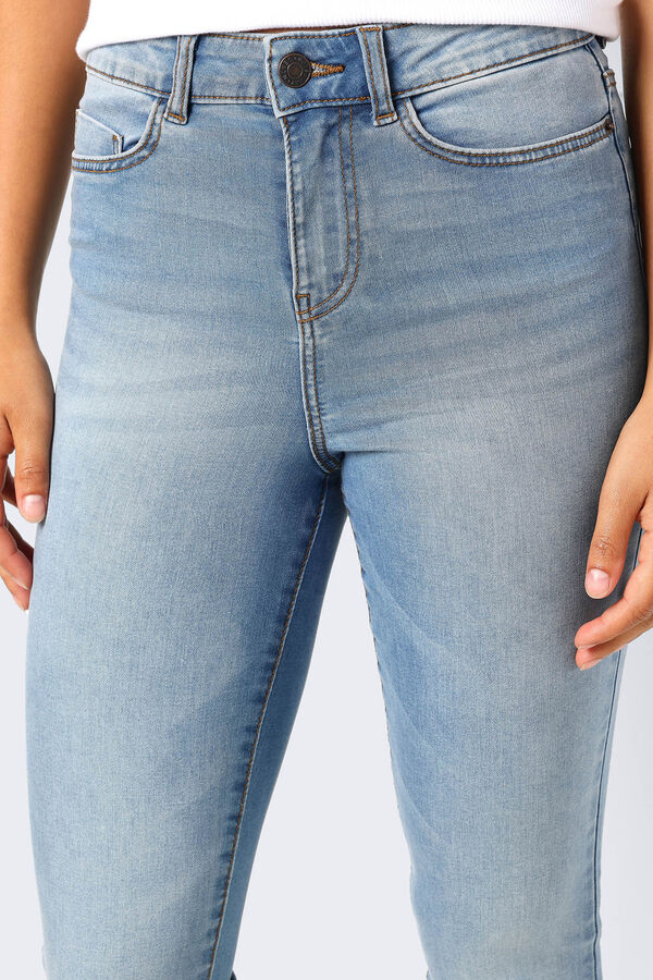 Noisy May Pantal&oacute;n vaquero de campana azul