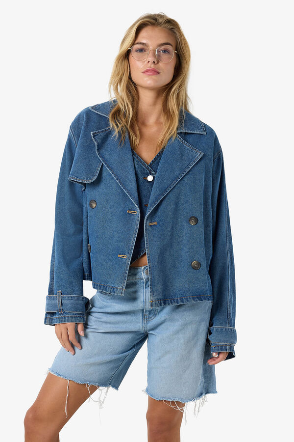 Noisy May Chaqueta vaquera tipo trench corta con botonadura frontal. azul