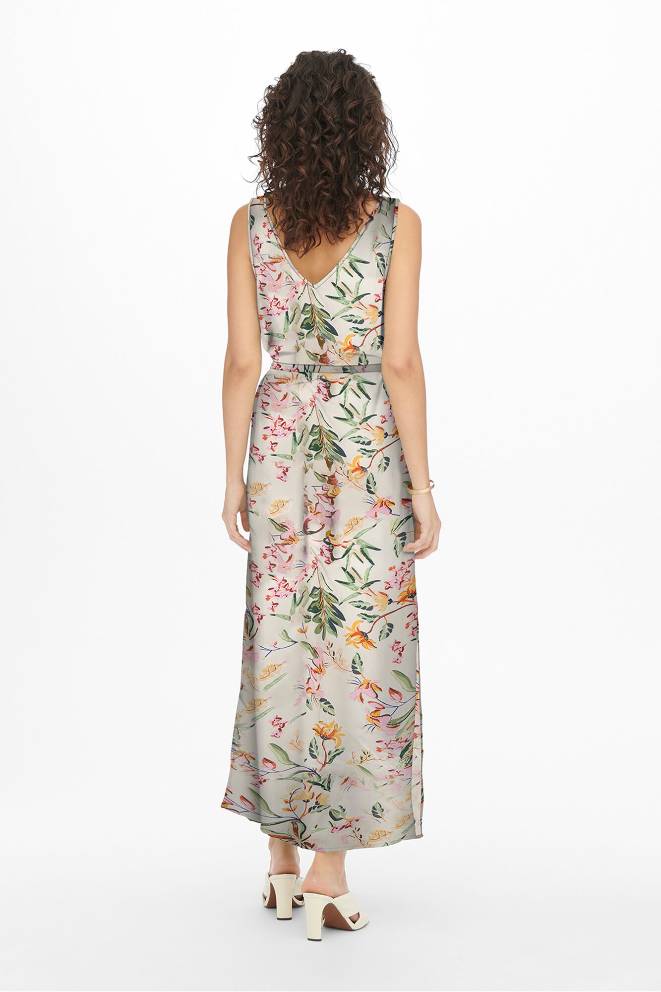 JDY Vestido comprido flu&iacute;do