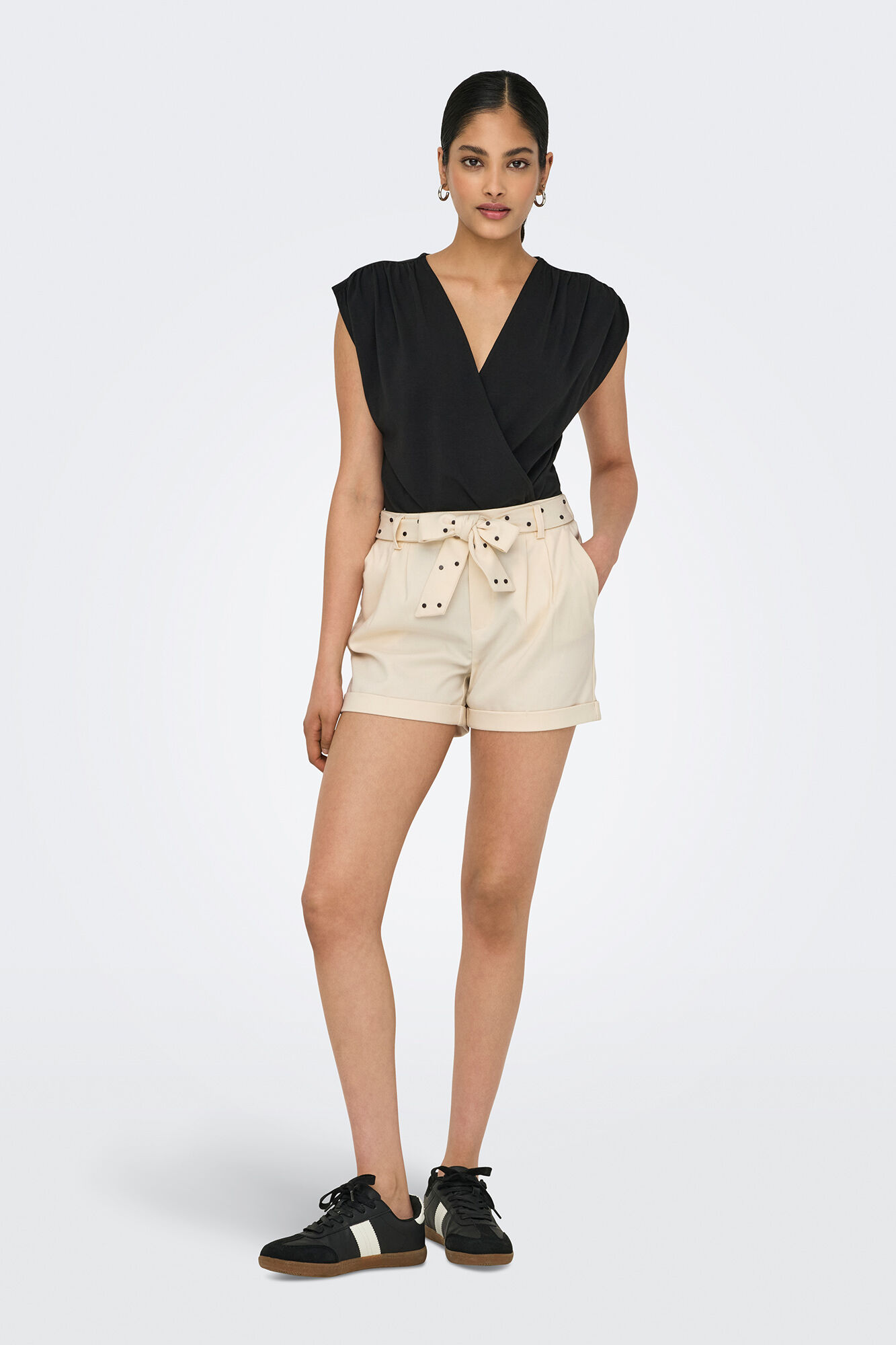 Only Short loose fit