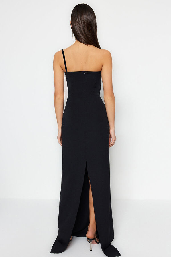 Trendyol Vestido largo asim&eacute;trico negro