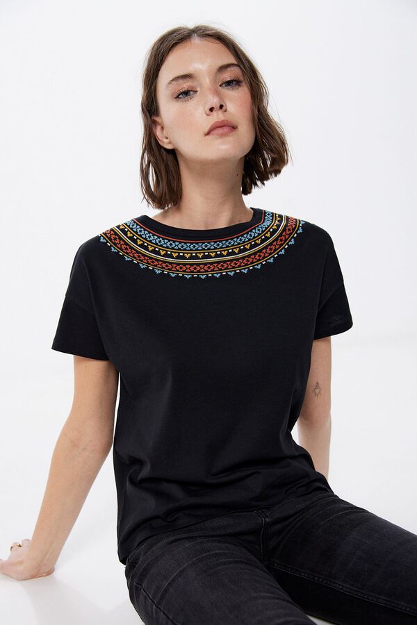 Springfield Camiseta Cuello Cenefas Relieve negro