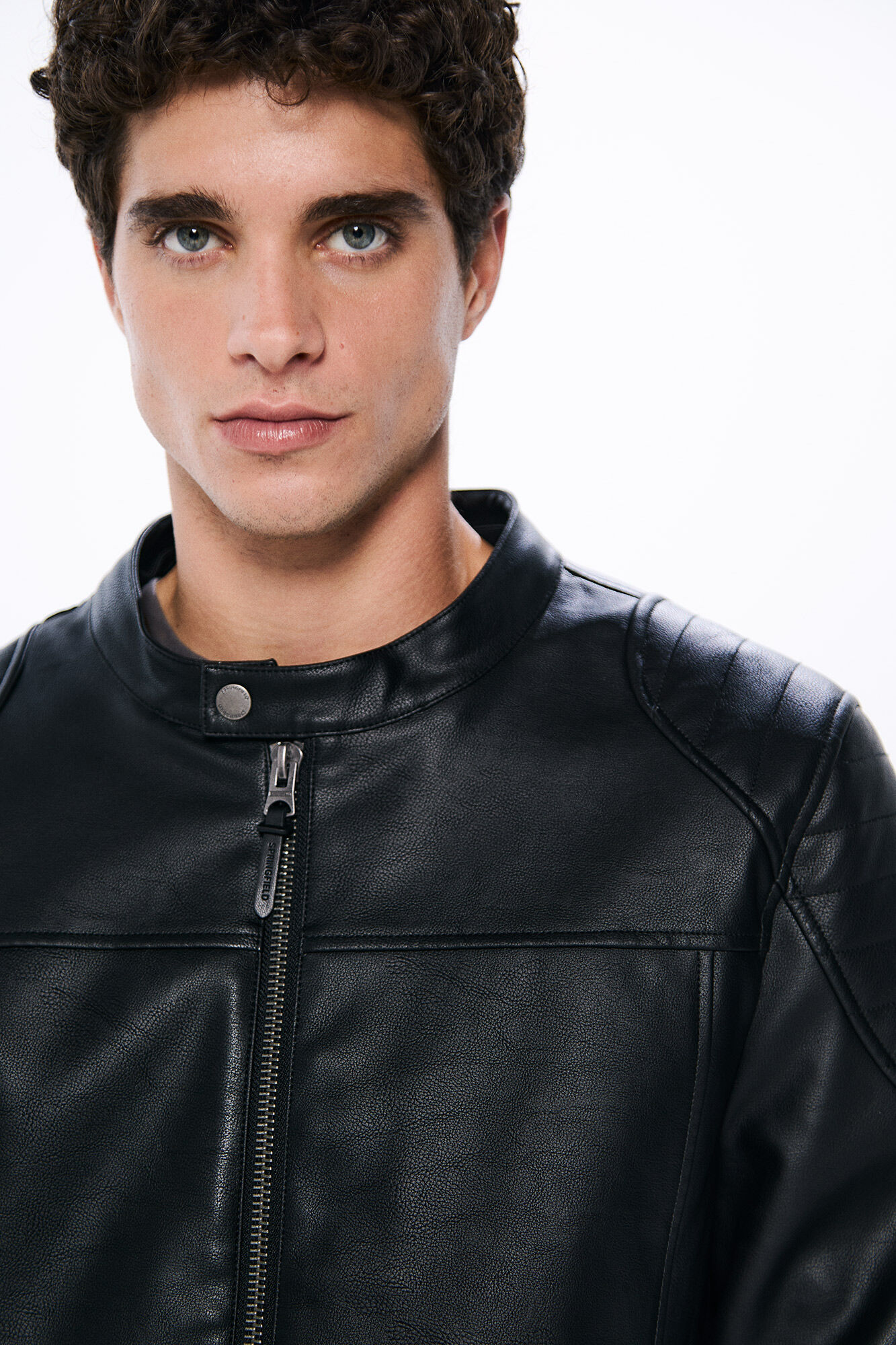 Springfield Cazadora efecto piel capucha