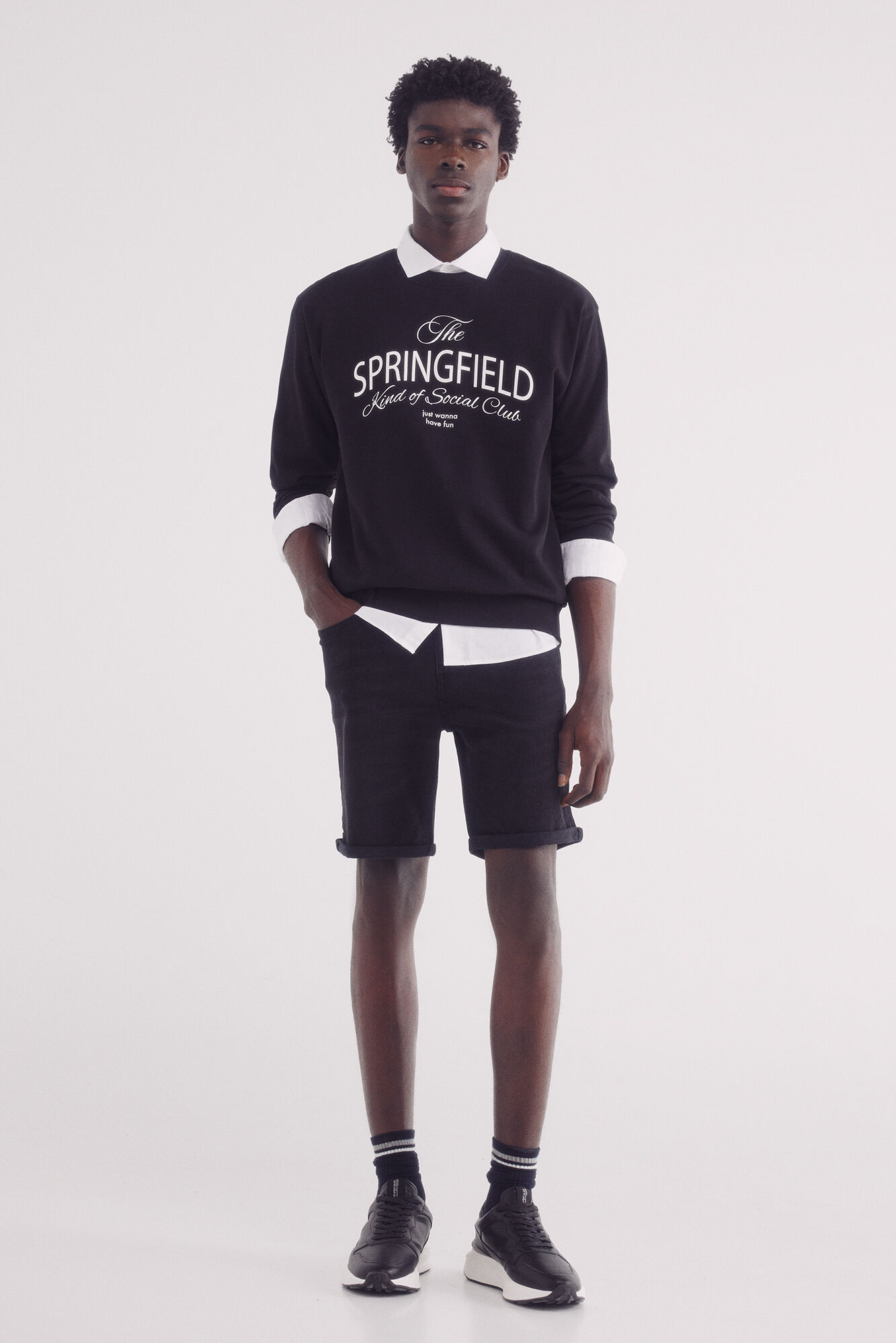 Springfield Bermuda vaquera b&aacute;sica negra slim fit