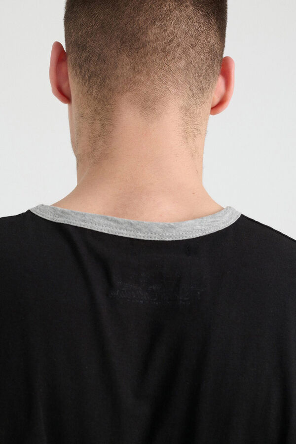 Inside Camiseta B&aacute;sica Con Contrastes negro