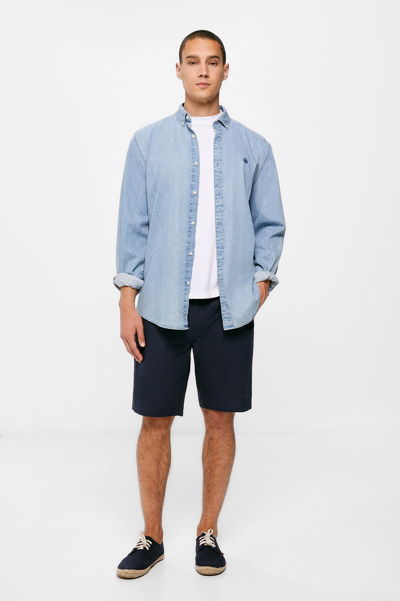 Springfield Bermula ligera aspecto linoso