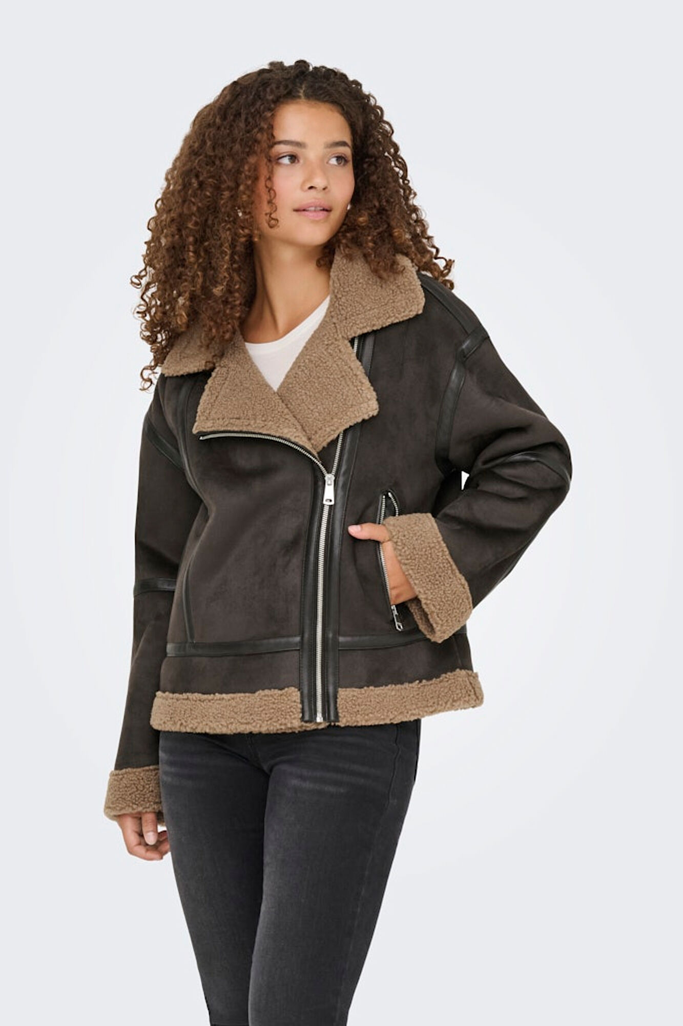 Only Casaco com efeito camur&ccedil;a 