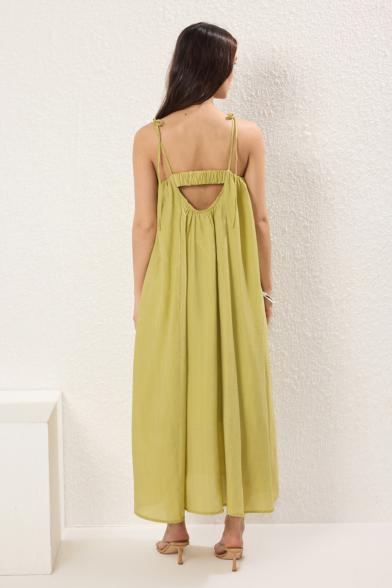 Trendyol Vestido largo de tirantes