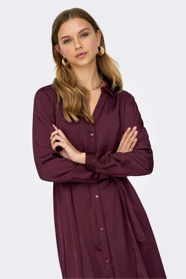 Only Vestido largo camisero de sat&eacute;n burdeos