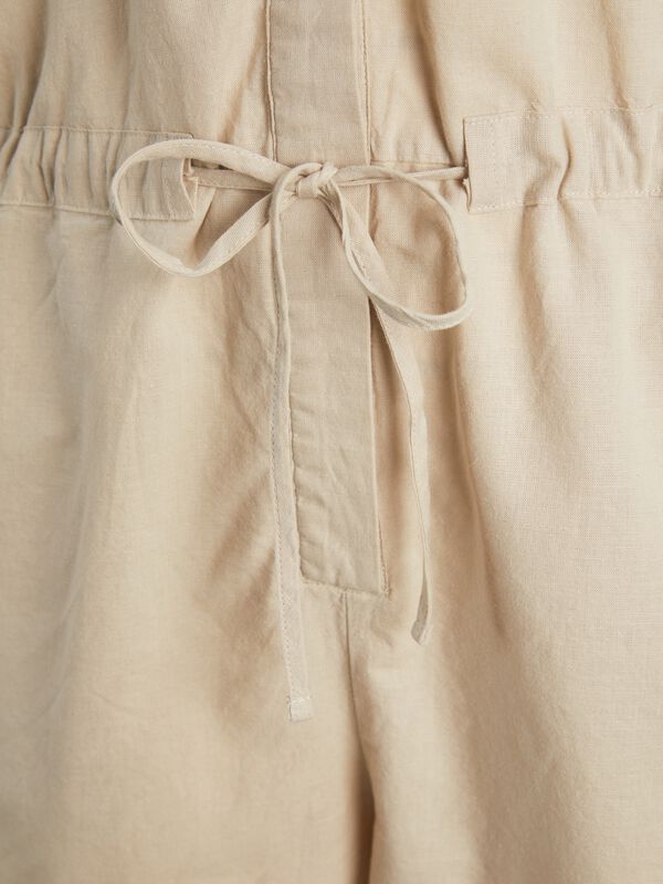 Jack & Jones Mono corto de lino beige