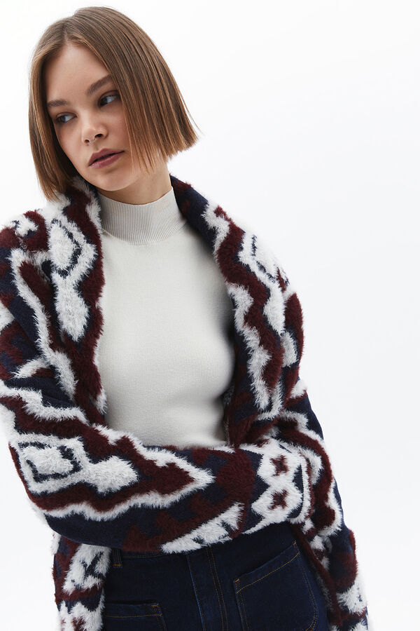 Oxxo C&aacute;rdigan jacquard marr&oacute;n