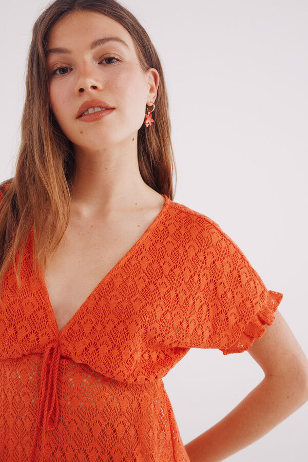 Springfield Top crochet lazo borlas coral