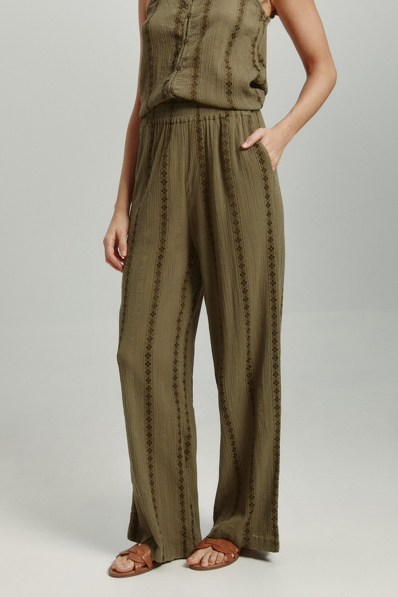 Only Pantal&oacute;n wideleg