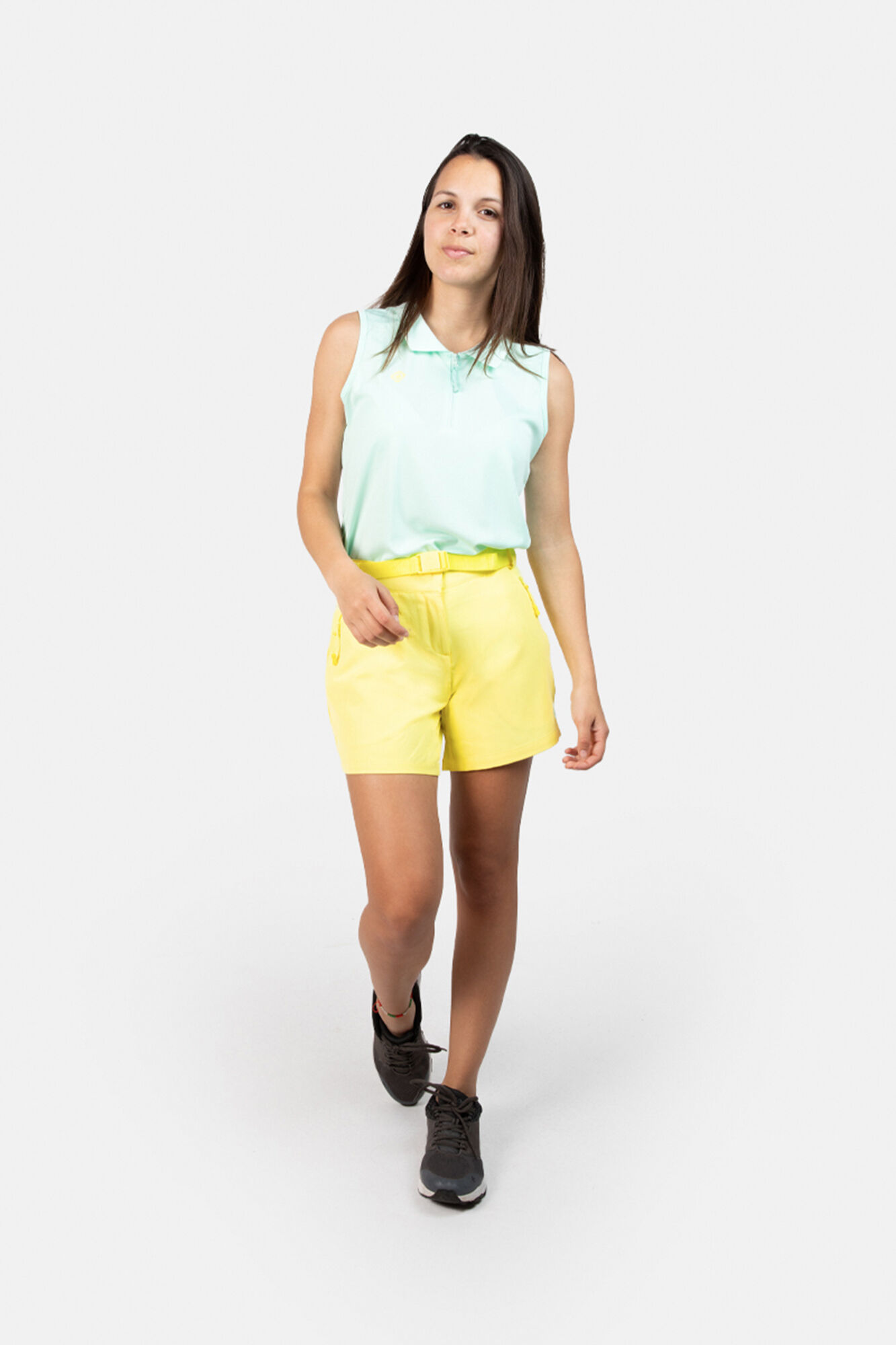 Izas Pantal&oacute;n corto de senderismo para mujer Bielsa II