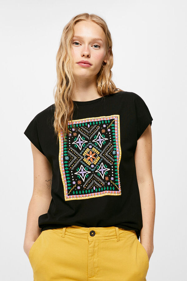 Springfield Camiseta Gr&aacute;fica Marco negro