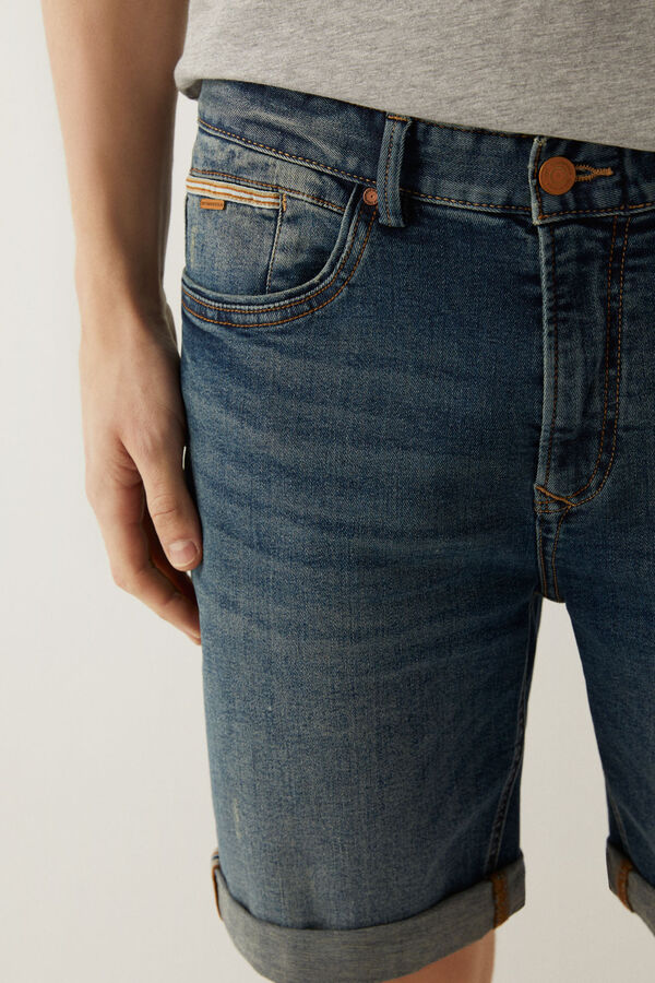 Springfield Calções jeans slim lavagem média suja violeta