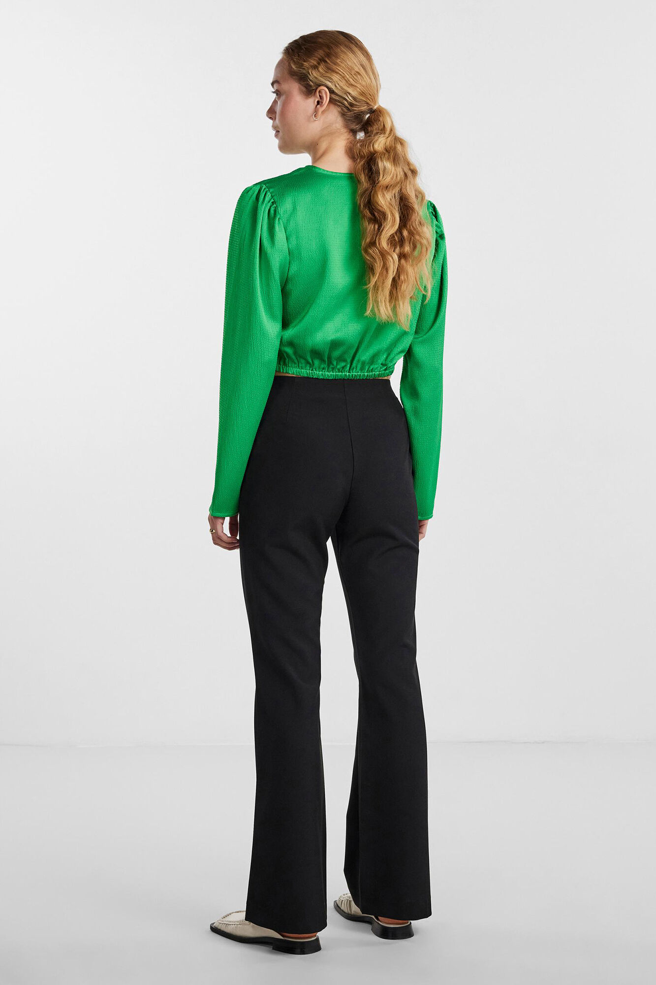 Pieces Cal&ccedil;as boca de sino