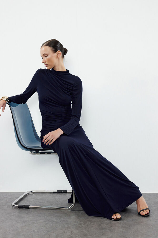 Trendyol Vestido longo de gola alta azul