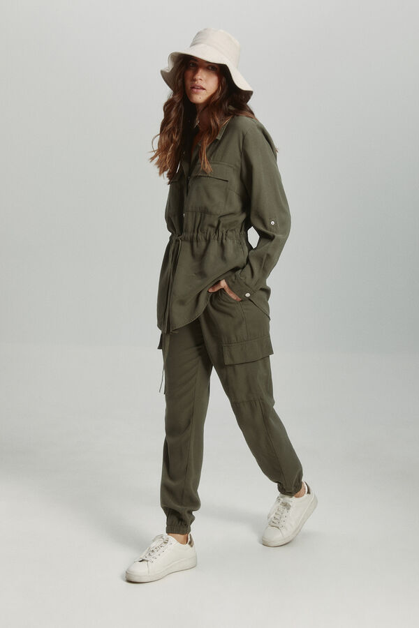 Only Cal&ccedil;a cargo flu&iacute;do de cintura alta cinzento