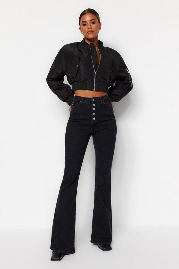 Trendyol Jeans flare negro