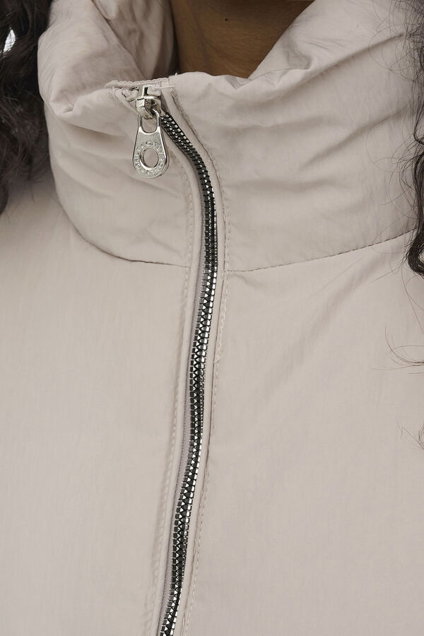 Only Sobretudo curto acolchoado cinzento