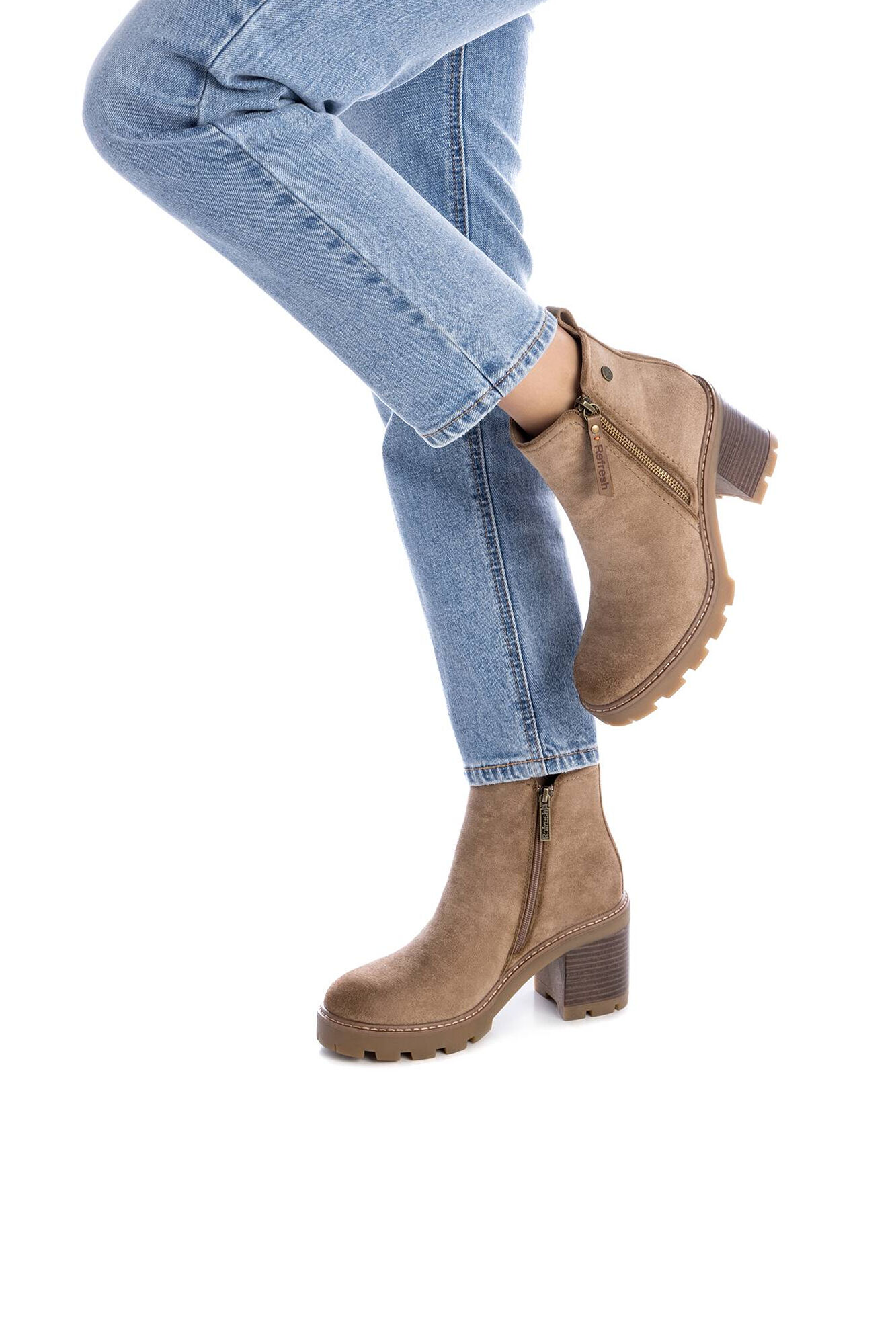 Refresh Botin de antelina