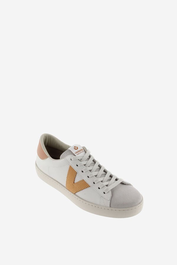 Victoria T&ecirc;nis Victoria Berlin de pele com pe&ccedil;as contrastantes e biqueira de croute vermelho