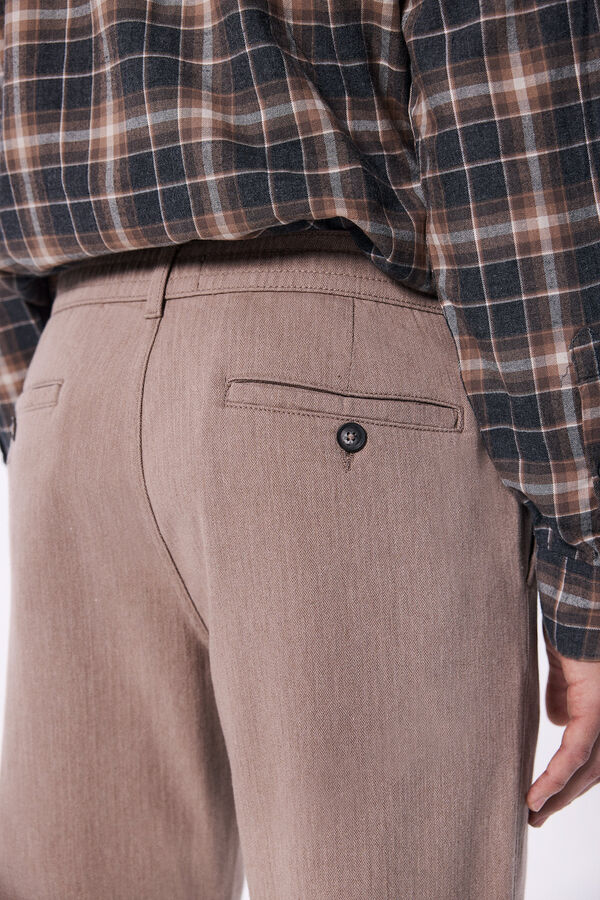 Springfield Pantalón comfort slim fit nude