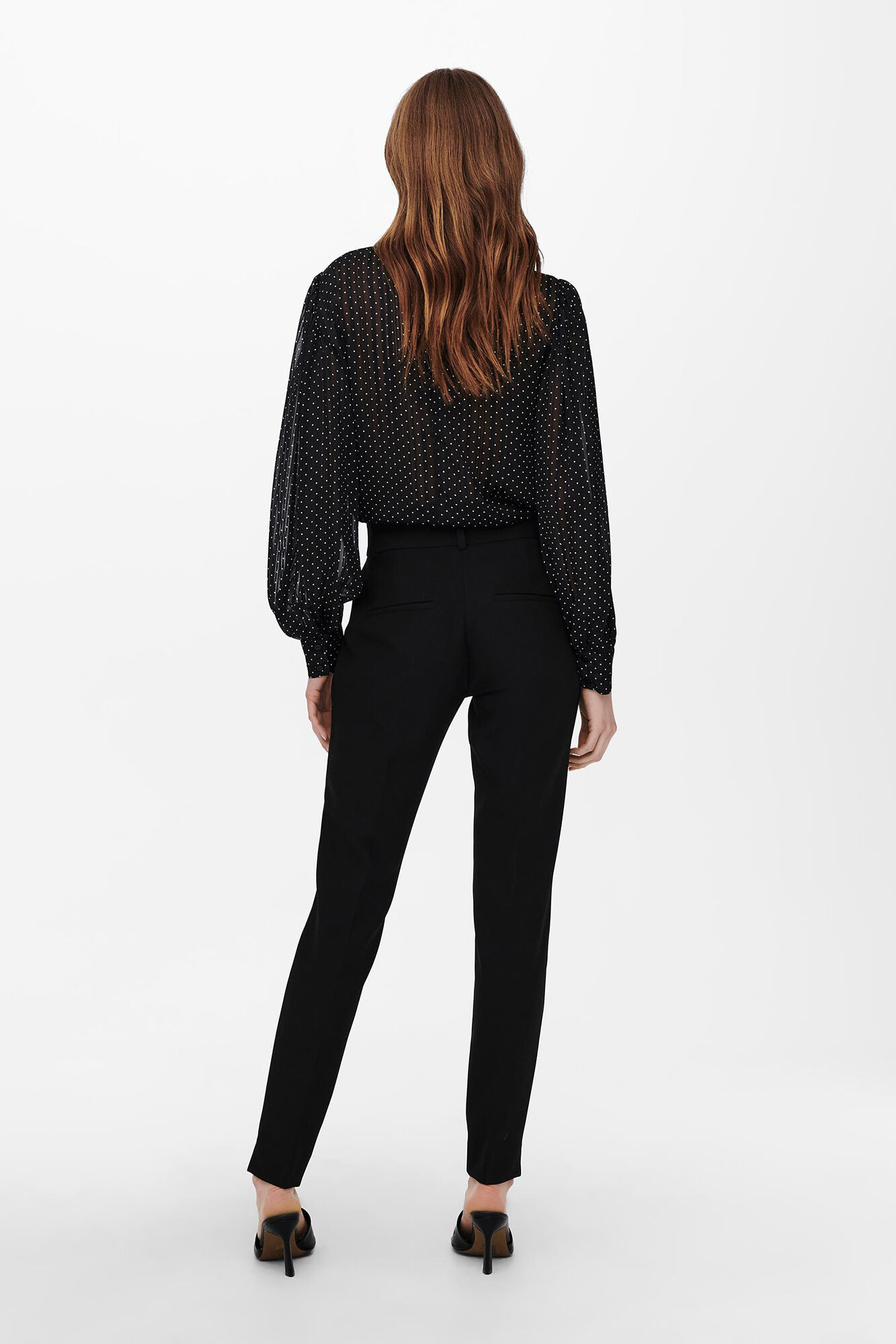 Only Cal&ccedil;as chinos de cintura m&eacute;dia