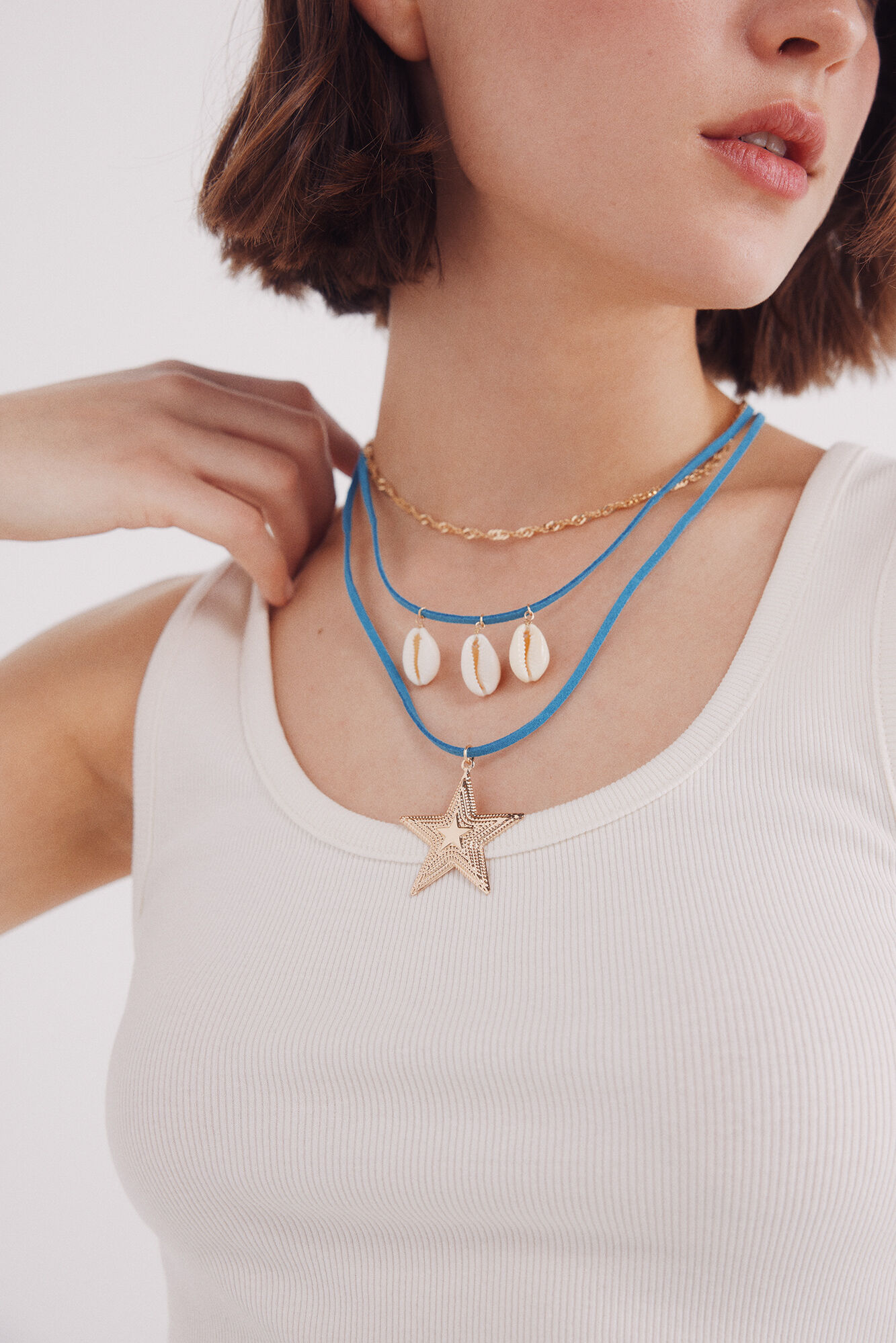 Springfield Colar com m&uacute;ltiplas estrelas e conchas