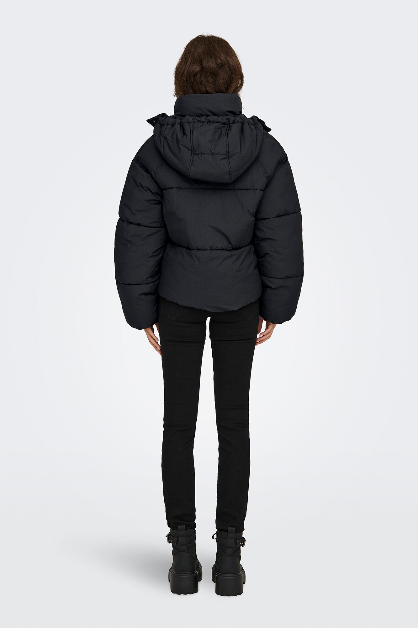 Only Chaqueta acolchada con capucha